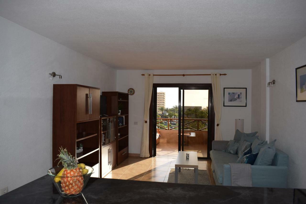 Sunny Summerland Los Cristianos, Ap With City And Ocean View Leilighet Los Cristianos  Eksteriør bilde